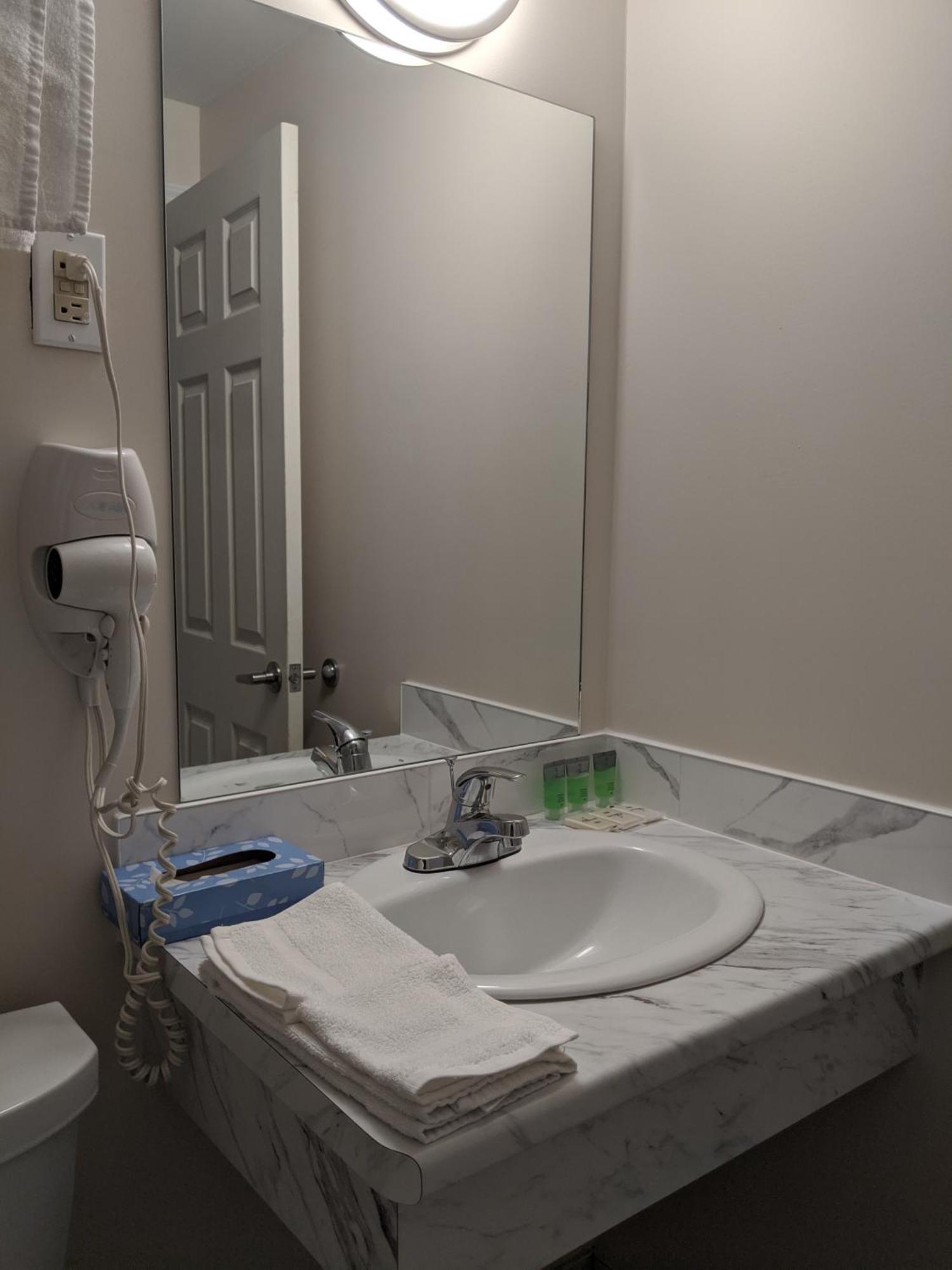 King Room,1600575817:JPEG